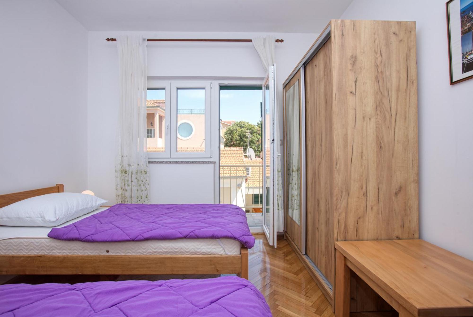 Family Friendly Seaside Apartments Brodarica, Sibenik - 4833 Brodarica  Quarto foto
