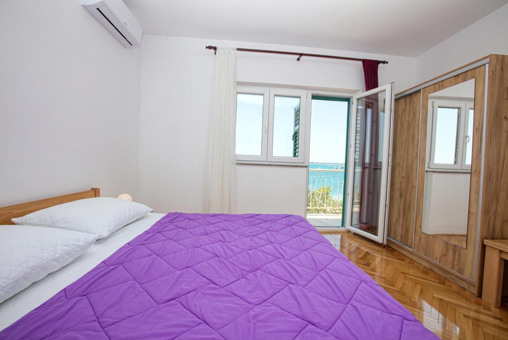 Family Friendly Seaside Apartments Brodarica, Sibenik - 4833 Brodarica  Quarto foto