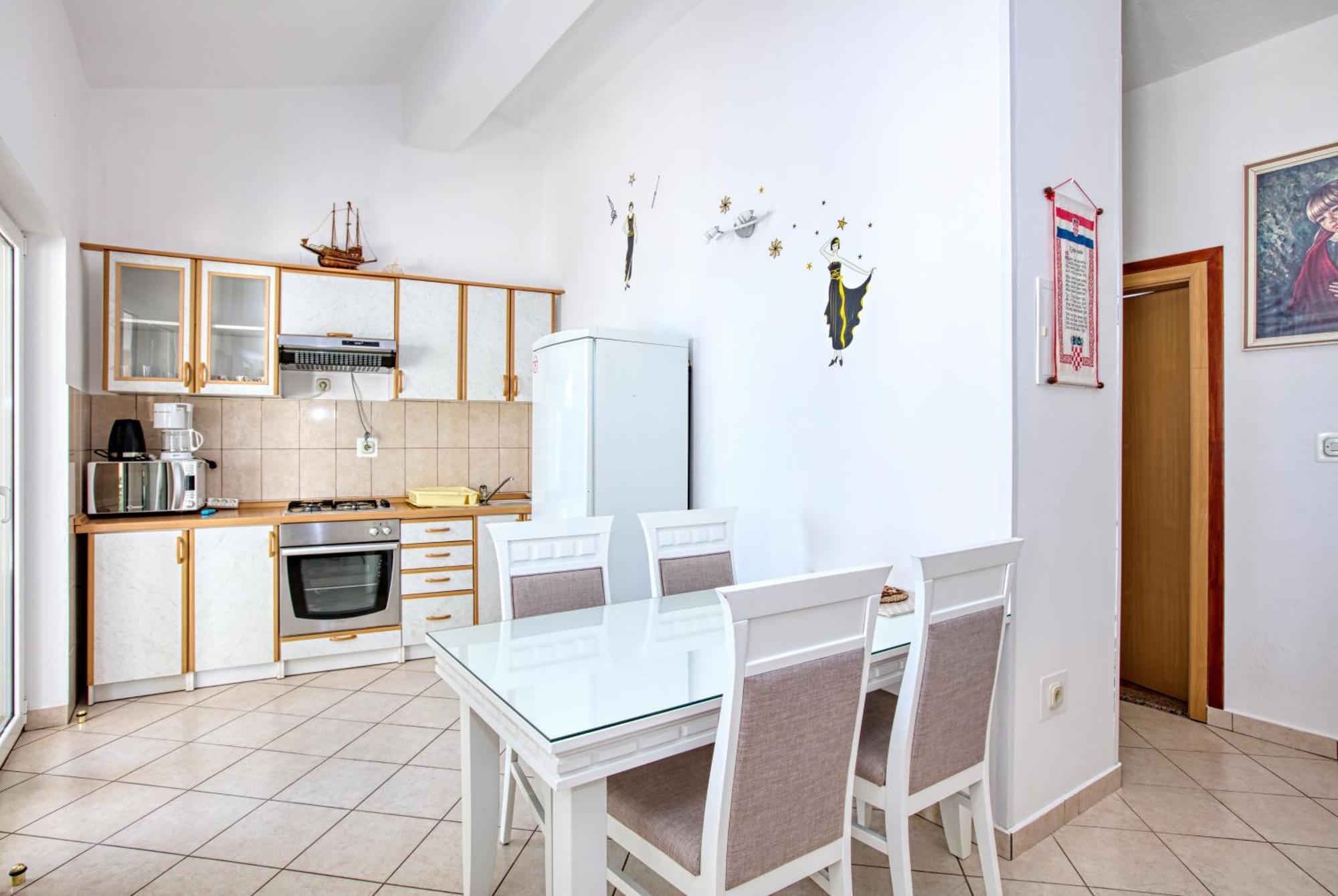 Family Friendly Seaside Apartments Brodarica, Sibenik - 4833 Brodarica  Quarto foto
