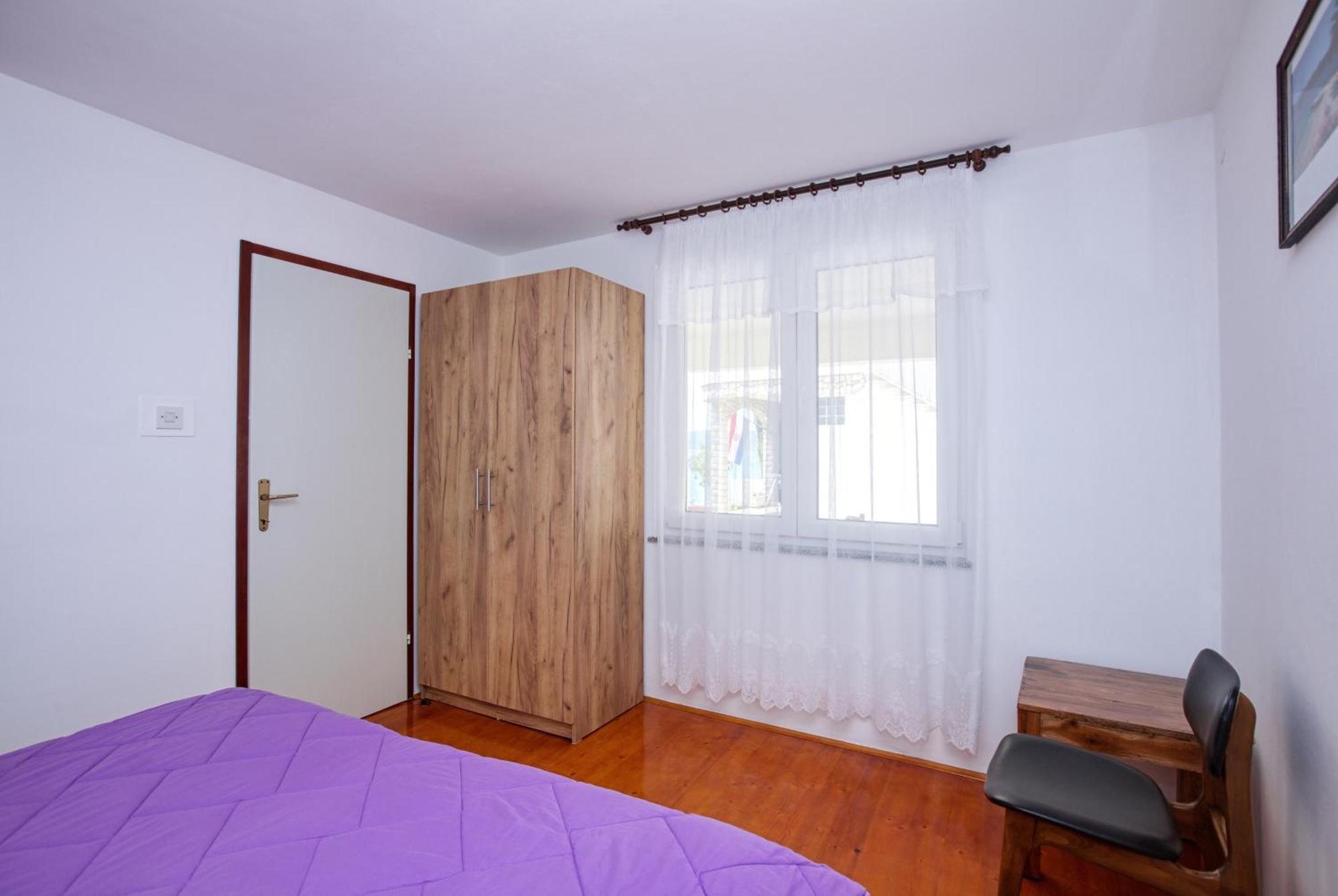 Family Friendly Seaside Apartments Brodarica, Sibenik - 4833 Brodarica  Quarto foto