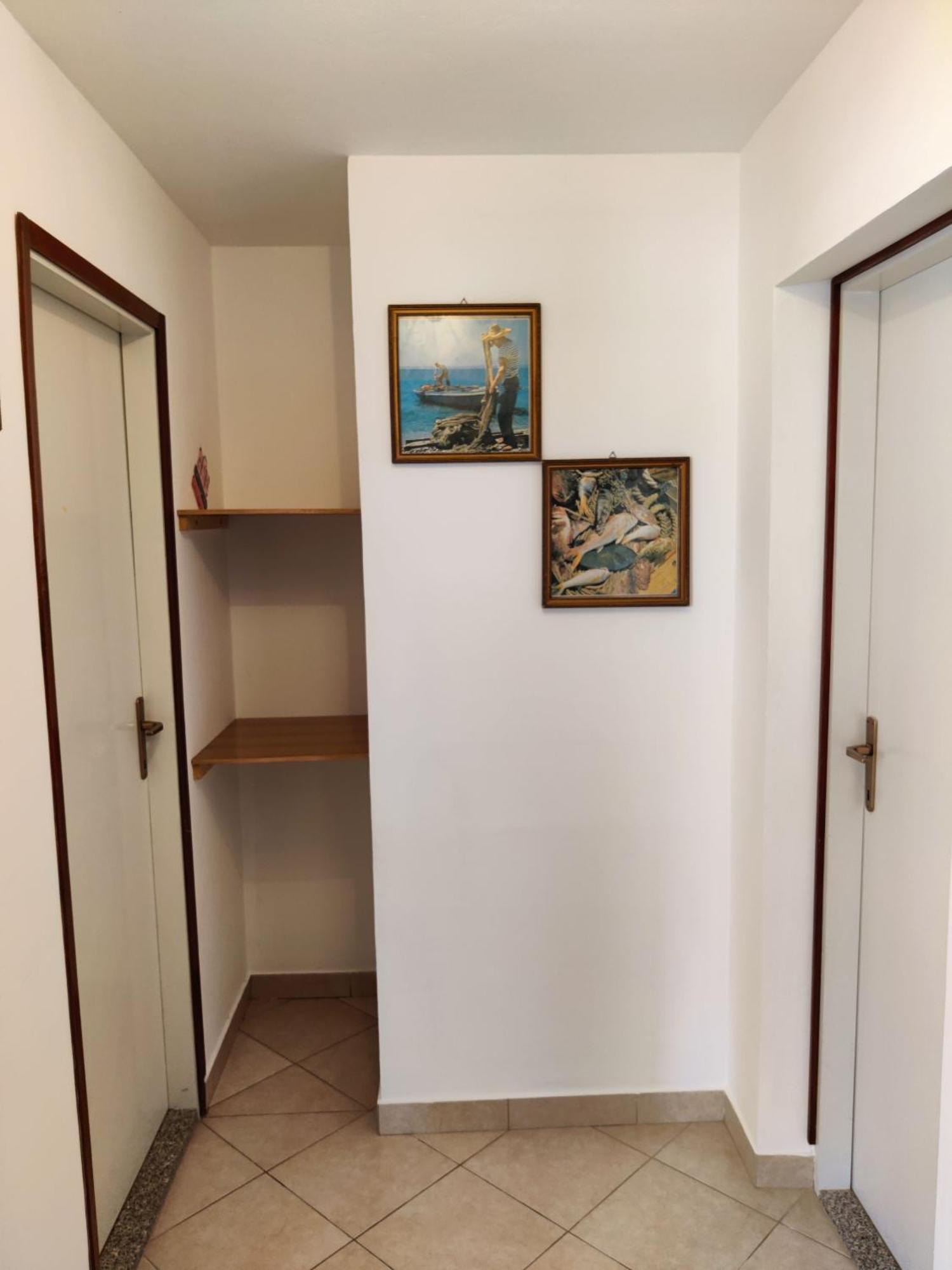 Family Friendly Seaside Apartments Brodarica, Sibenik - 4833 Brodarica  Exterior foto