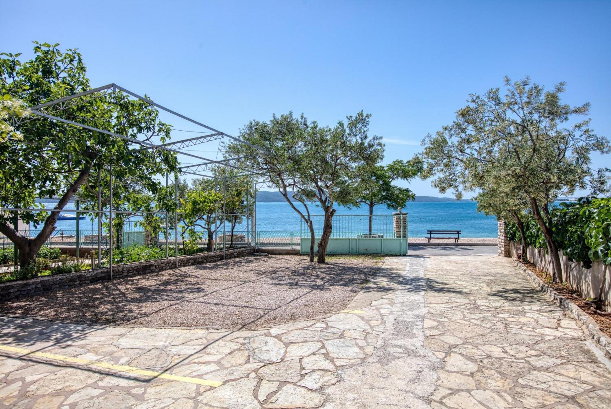 Family Friendly Seaside Apartments Brodarica, Sibenik - 4833 Brodarica  Exterior foto